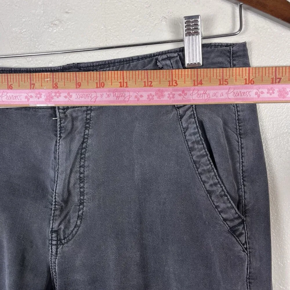 American Eagle Women’s 4 Short Cargo Pants Gray Stretch Utility Y2K
